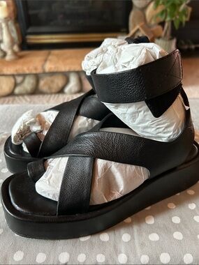 Anthro Black Platform Toeloop Gladiator Sandals, Size 7, NIB